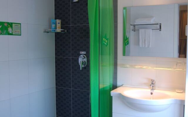 Luoyang Aviation E-Home Inn