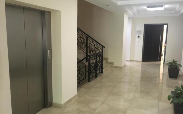 Coyoacan Florida Luxury apartment 4BR-4BA 2Parking