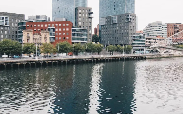 Isozaki Apartment by People Rentals