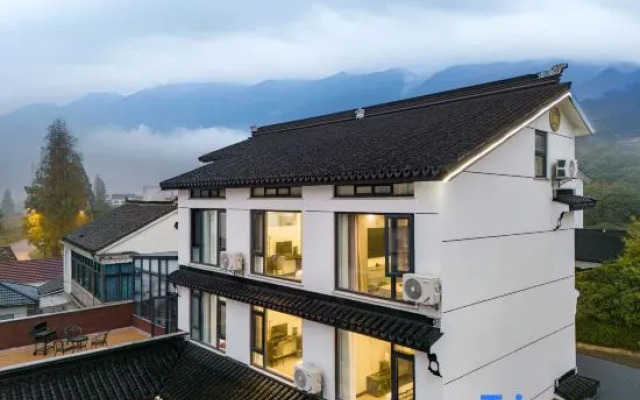 Yiqinju Homestay (Xishan Scenic Area Branch)