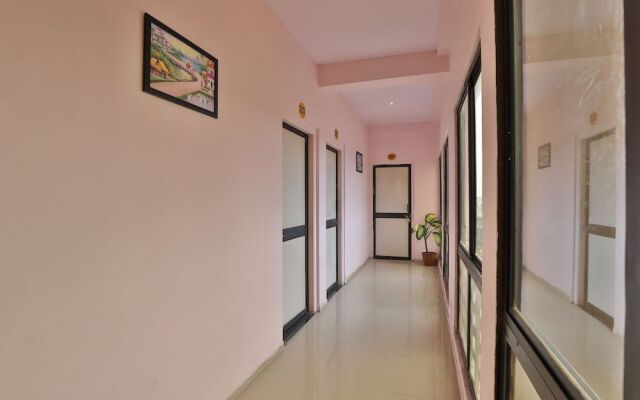 OYO 37477 D K Guest House