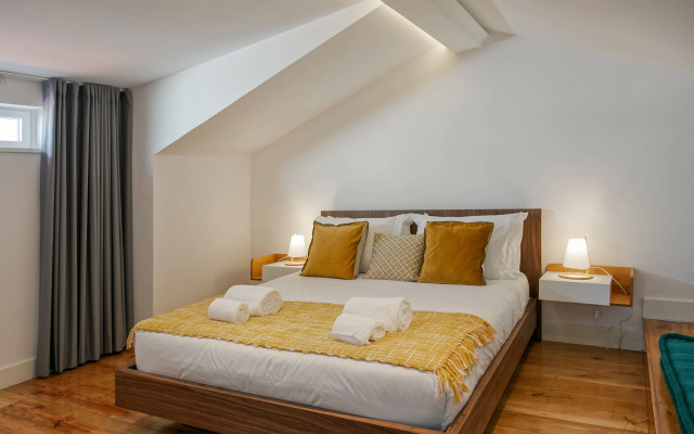 Hip Tailor Made Duplex Penthouse in Bairro Alto