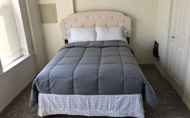 Spacious,elegant 2BR Apartment in Dubuque Downtown