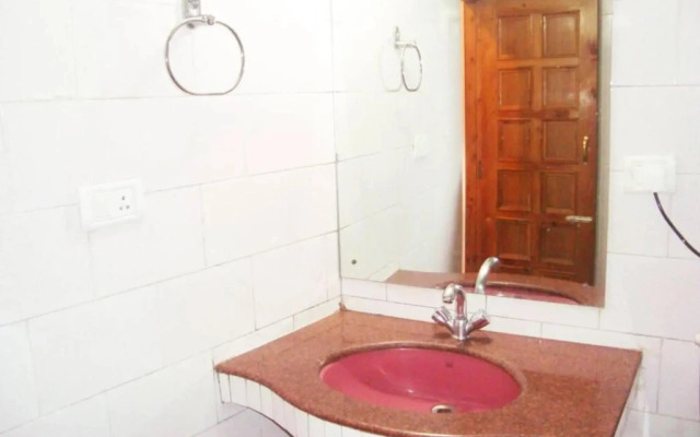 Hotel Rock Regency, Manali