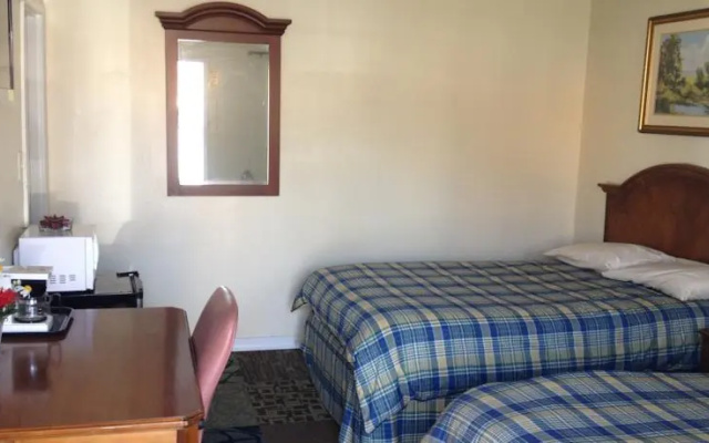 A & E Motel