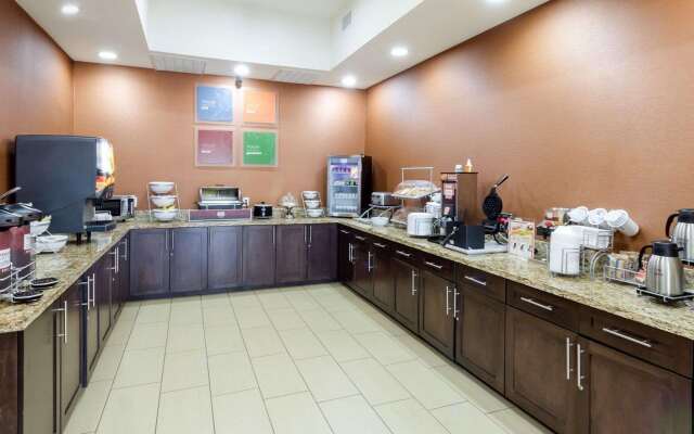 Comfort Suites Cotulla near I-35