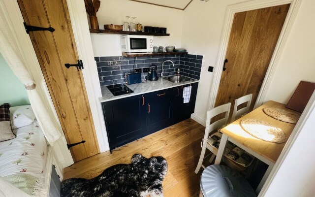 Torrent Walk Glamping
