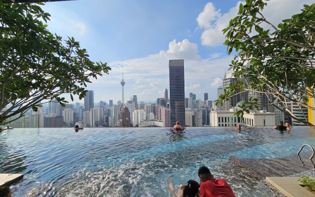 Axon Suites Bukit Bintang