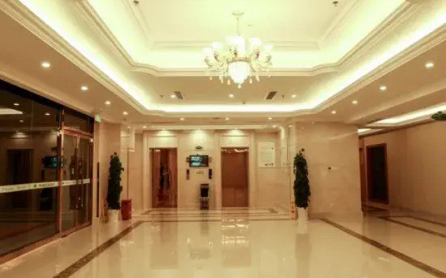 Viana Hotel (Qingdao Huangdao)