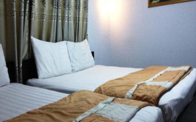 Long Phu Hotel