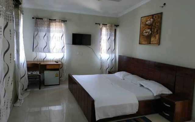 Apple Royal Lodge