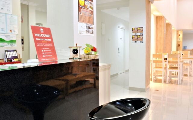 ZEN Rooms Basic Pegangsaan Kelapa Gading