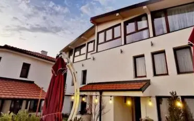 Villa Dvor