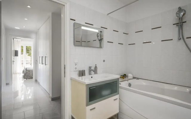 Euphoria Residences with Shared Pool by Konnect