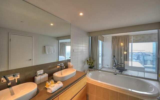 Bridgepoint 1105