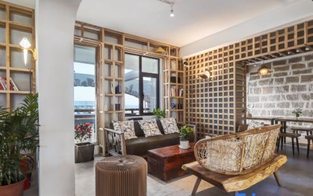 Wenling Sea Empty Courtyard Homestay