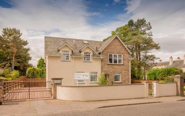 Seaview Lodge