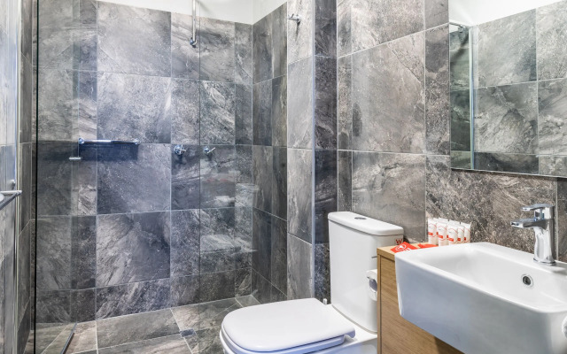 Nightcap at Commercial Hotel