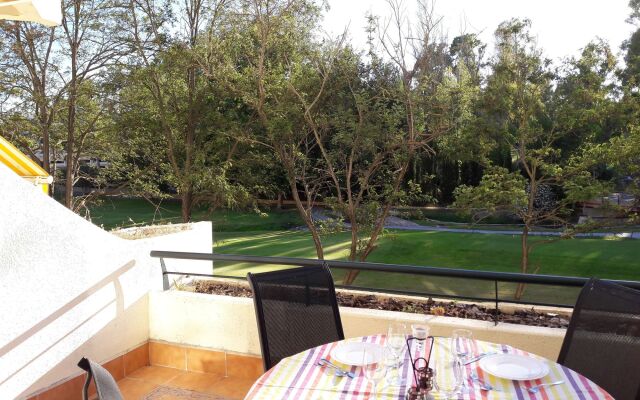 Apartamento en Marbella con vistas al golf