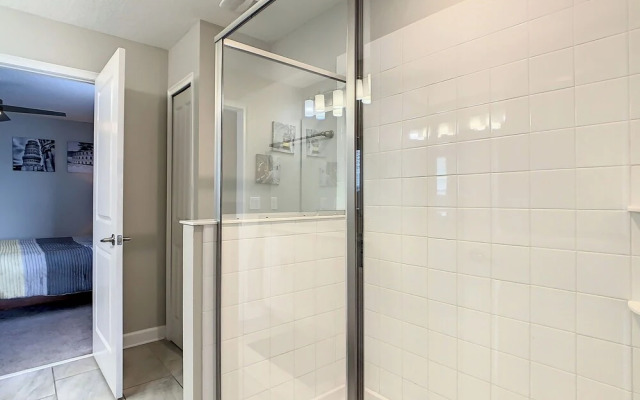 Family Villa Themed Rooms Near Disney