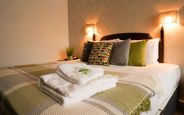 Hotel Samrat