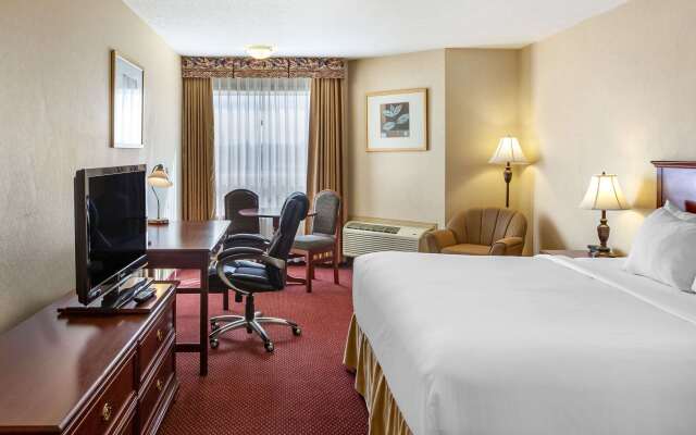 Quality Inn & Suites Edmonton International Airport