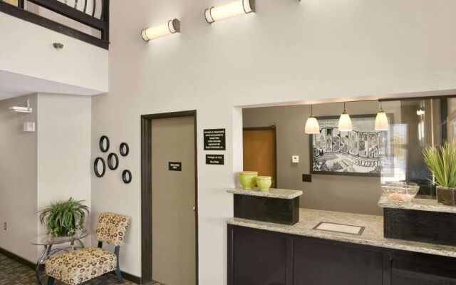 Super 8 Stafford/Springfield Area