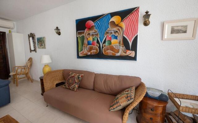 Nueva Nerja 22 Menyber
