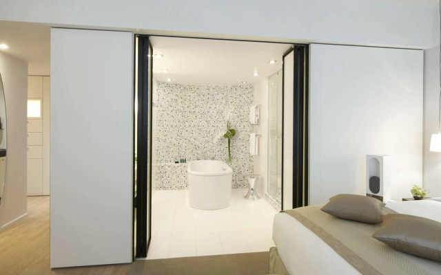 Sofitel Paris Arc de Triomphe