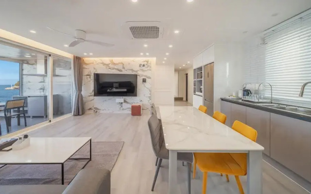 Pohang Etoile Poolvilla