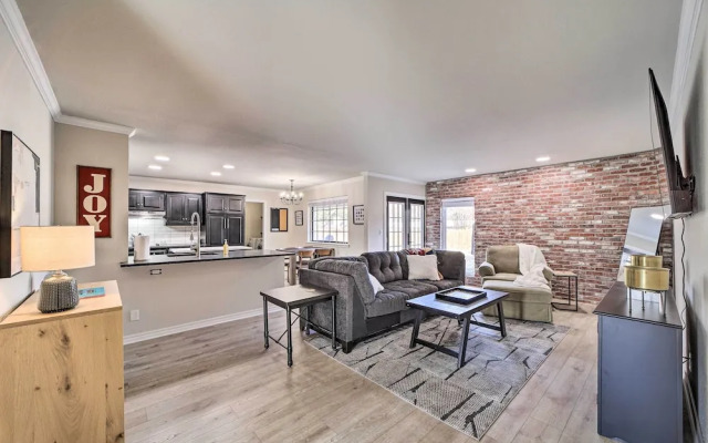 Immaculate 'woodland View' Retreat w/ Hot Tub