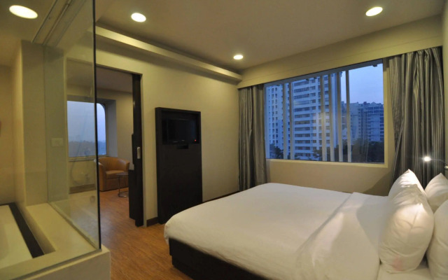 Keys Select by Lemon Tree Hotels, Kochi