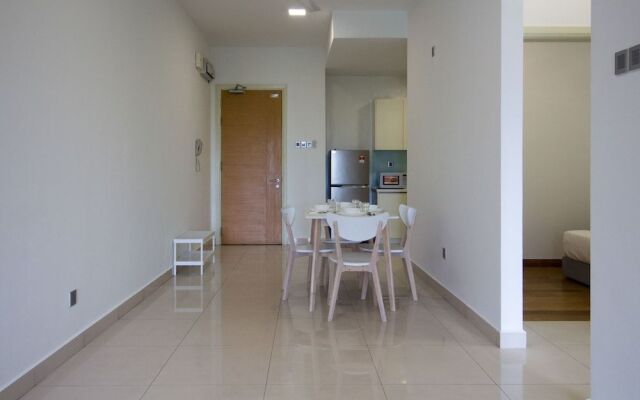 OYO Home 500 Premium 2BR Crest Condo