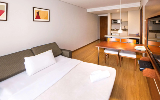 Mercure Curitiba Golden Hotel