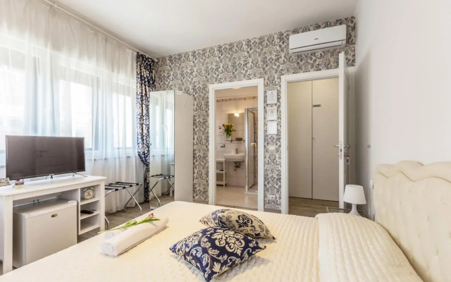 Orient Express City B&b