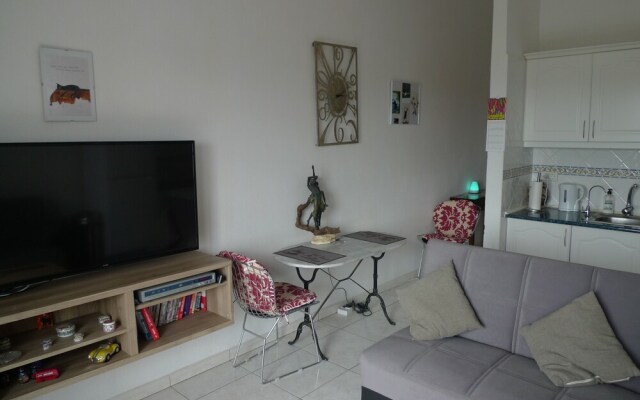 Amarilla Golf Loft Apartment Stunning Views