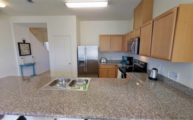 ACO FUN – 4 bd Townhome (1610)