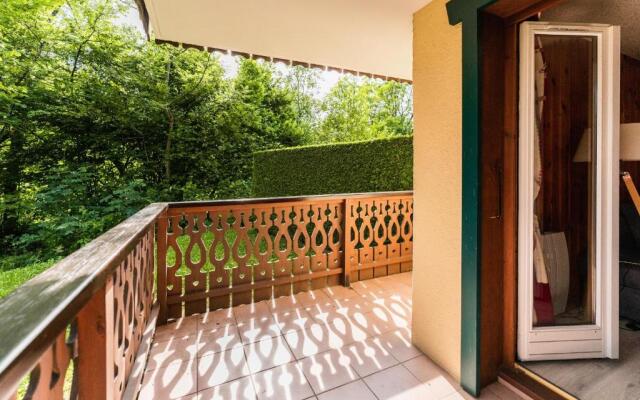 Charming apartment with balconies 5min from the Bettex gondola