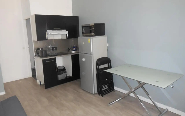 2 Pieces En Plein Coeur De Marseille