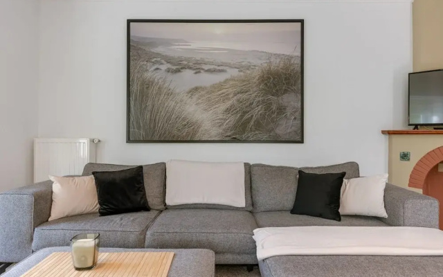 Quiet Holiday Home in Koksijde