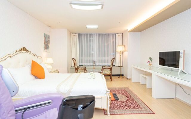 Incheon Airport Capsule Hotel No.1