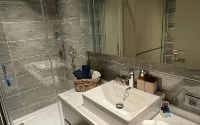 Special Brand-new Suite Near Mall of Istanbul