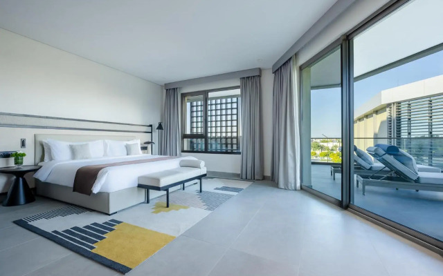 Fraser Suites AL Liwan