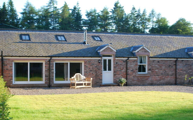 Meikleour Arms Hotel and Restaurant