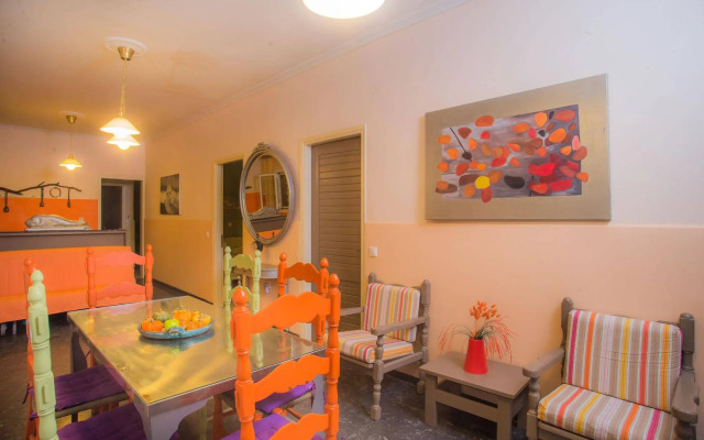 Filoxenia Studios & Apartments