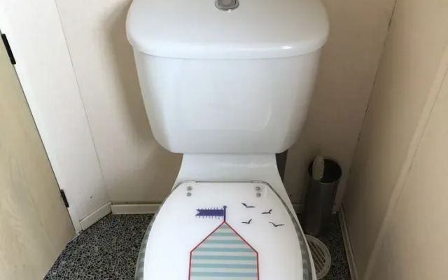 Rebecca Caravan Camber