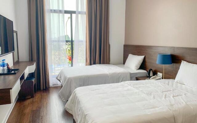 Minh Phong Hotel Ha Long
