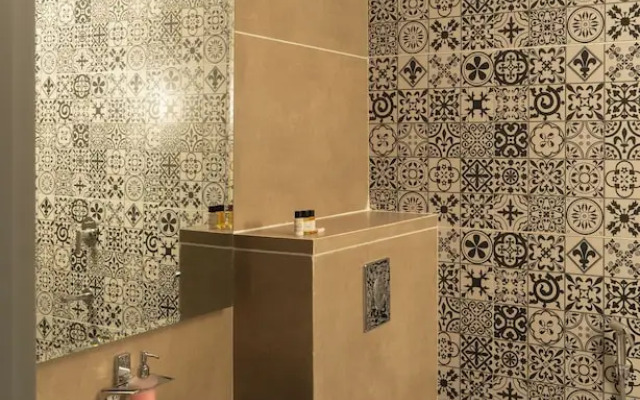 Shreeji Mahal by Serenity Horizon P Ltd