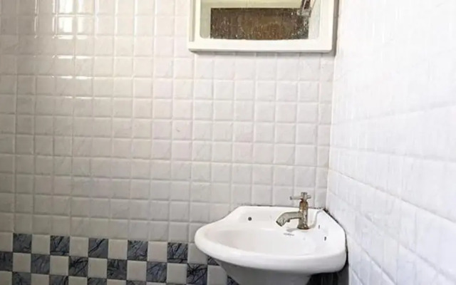 Fabexpress Aabriz Residency