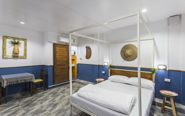 Stockhome Hostel Ayutthaya